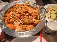 -胖哥俩肉蟹煲(石家庄勒泰中心店)