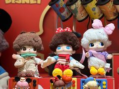 -泡泡玛特POPMART(世豪广场店)