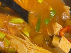 大酱汤-明洞阿姨·韩式酱蟹烤肉·创意料理(三元桥店)