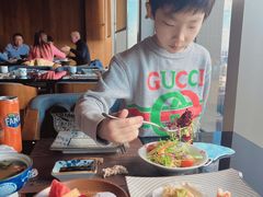 -新鲜特色餐厅(香格里拉大酒店)
