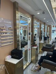 -一東造型烫发染发