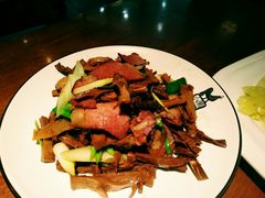 -黑鸡小馆(金源店)
