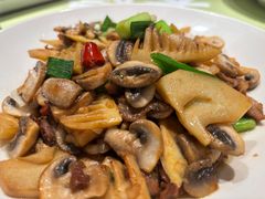 -梁家大院•农家菜(昆山会展中心店)