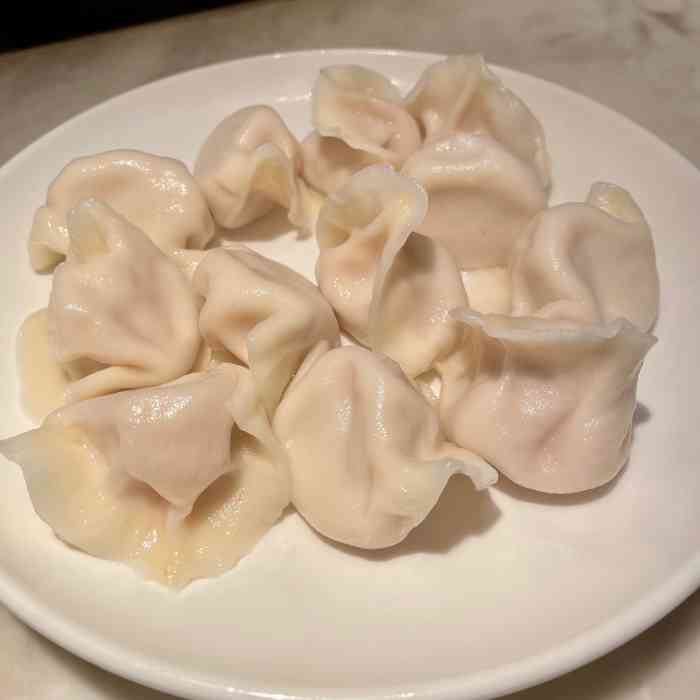 董鲜生·海胆水饺(杭州大厦店)-"最近看到"董先生"在搞活动哦.