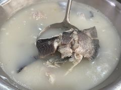 -雪野鱼头大王邢府公老店(雪野湖店)