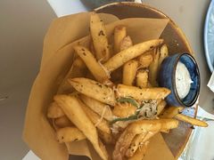 -斯普汇生蚝牛排馆(中骏世界城店)