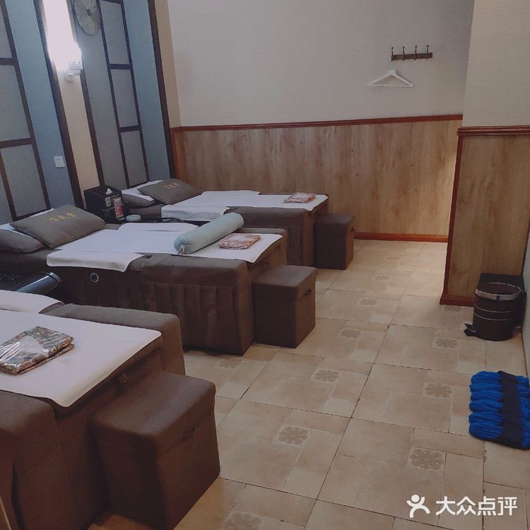 有种绿野仙踪的感觉哟。推荐给大家
