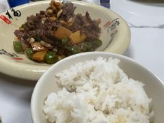 -何永光123鲜牛肉馆(1号店)