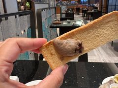 -东方红海鲜百汇(国际大厦店)