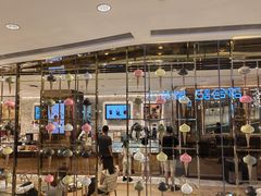 门面-VENCHI 闻绮(北京国贸商城店)