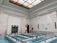 -大连金石滩绿发温泉假日酒店