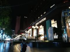 -詹爷爷乌节路街头冰淇淋