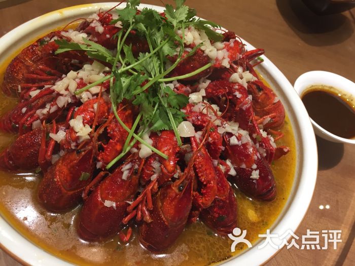 蒜泥龙虾