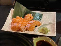 三文鱼腩-日本料理神拉面
