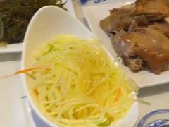 老味烧鸡-东方饺子王(王府井关东古巷店)