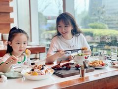 -The BREW·酿餐厅(浦东嘉里大酒店)