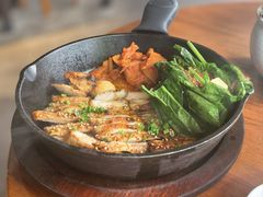 JUJU银鱼酱铁锅猪颈肉-BELLOCO倍乐(静安店)
