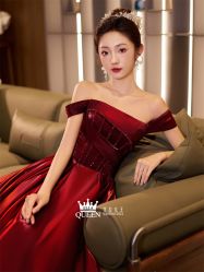 点击看大图 -艾拉·女王婚纱礼服馆