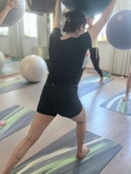 -爱尔乐美孕产瑜伽·普拉提