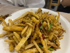 -江城燕子大排档(江汉路步行街店)