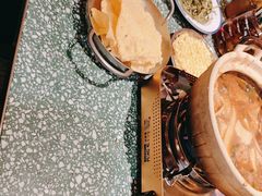 -牛腩之旅·牛腩牛杂煲(经纬汇店)