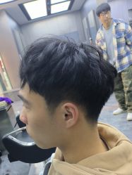 -米可造型烫发染发