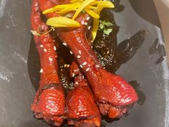 吮指鸡爪-桂满陇天书(南京德基旗舰店)