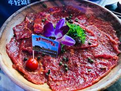 -热火朝天鲜切牛肉火锅(南强街巷店)