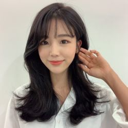 -AYO SALON