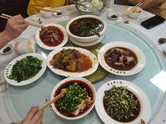 -荣生萝卜汤饭店