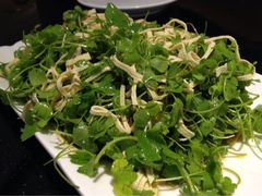 凉拌三叶香-张包铺(关东古巷店)