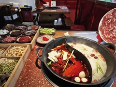 -赵美丽·重庆社区火锅·直营店(火车东站·中豪国际店)