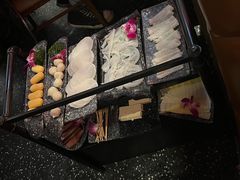 -哥老官重庆美蛙鱼头(龙湖杭州金沙天街店)