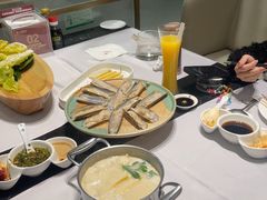 -红鼎豆捞·非遗鲍皇汤火锅(宝丰路店)