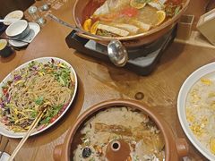 -老滇山寨•云南特色菜•地方菜•民族风情歌舞表演(金碧店)