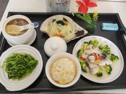 -馨果汇月子产康中心(南湖公园店)