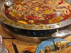 -王婆乔鲜鱼自助火锅(蜀汉路店)