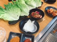 -肉甲韩国木炭烤肉(新壹街1店)