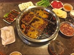 -邓莽子老火锅(中兴路总店)