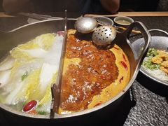 -三出山火锅(南京万象天地店)