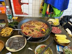 -黄潇洒老火锅(九眼桥宏济巷店)