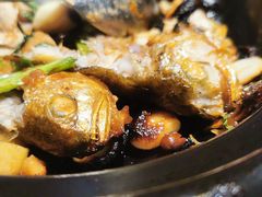 砂锅豆酱焗小黄鱼-大鸽饭(岗顶店)