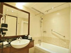 -香港都会海逸酒店