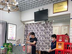 -八两八金·莱芜特色炒鸡(市南漳浦路店)