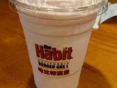 草莓奶昔-The Habit Burger Grill 哈比特汉堡(复兴soho店)