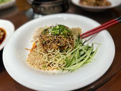 -六合居·明厨亮灶餐厅(成双大道店)