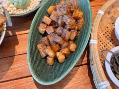 -包整·丝娃娃(一览甲秀楼风景店)