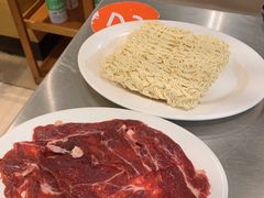 -胡须佬鸡煲四季火锅店(石厦西村直营店)
