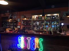 -SISTERS BAR RESTAURANT川意酒馆(嘉善老市H楼店)
