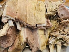 手抓羊肉-青海名吃尕张娃非遗烤肉(海湖总店)